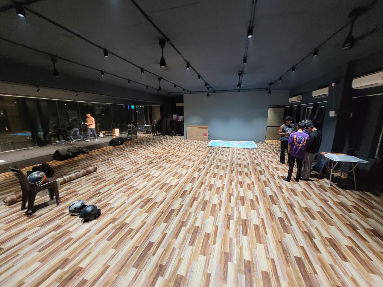 Vinyl Flooring Project 14